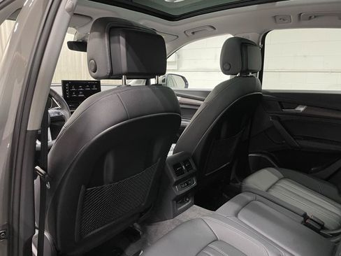 Used 2023 Audi Q5 2.0T Premium Plus w/ Premium Plus Package AWD/4WD image 16