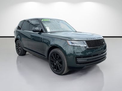 Used 2025 Land Rover Range Rover SE
