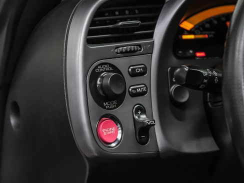 Used 2003 Honda S2000 image 19