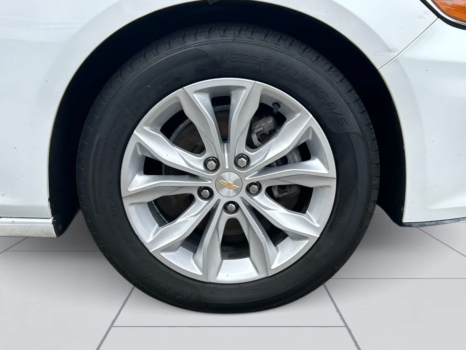 Used 2023 Chevrolet Malibu LT FWD image 11