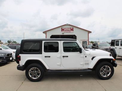 Used 2018 Jeep Wrangler Unlimited Sahara w/ Uconnect 4C Nav & Sound Group