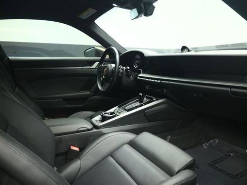Used 2023 Porsche 911 Carrera S RWD image 5