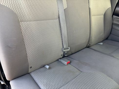 Used 2015 Toyota Tacoma 4x4 Double Cab image 17