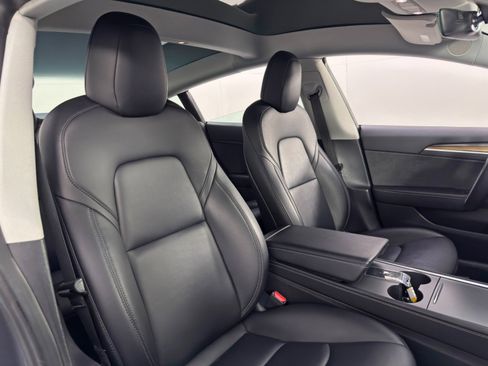 Used 2022 Tesla Model 3 Long Range image 44