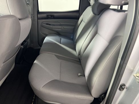 Used 2015 Toyota Tacoma 4x4 Double Cab w/ TRD Sport Package image 25