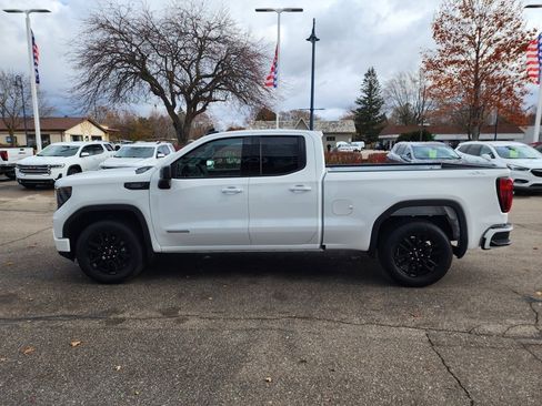 Used 2025 GMC Sierra 1500 Elevation image 8
