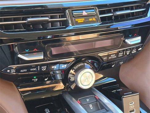 Used 2023 Acura MDX Technology image 31