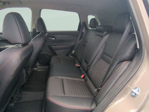Used 2026 Nissan Rogue SV w/ Rock Creek Premium Package AWD/4WD image 11