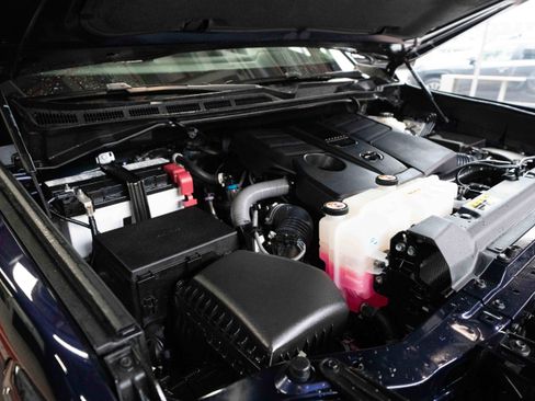 Used 2023 Toyota Tundra SR5 w/ SR5 Premium Package image 31