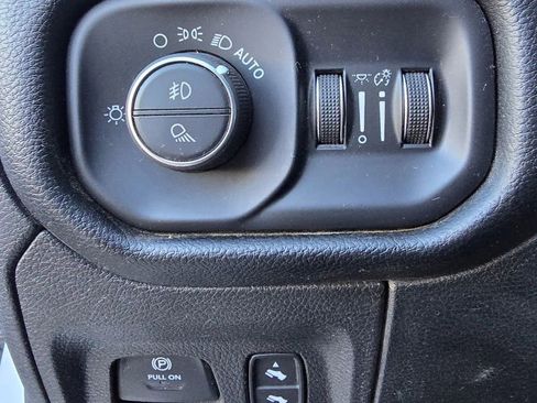 Used 2021 RAM 1500 Laramie image 14