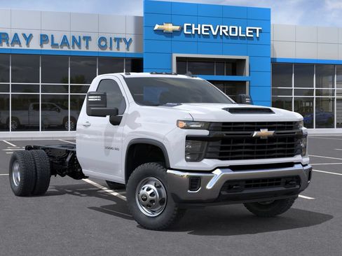 New 2026 Chevrolet Silverado 3500 W/T w/ WT Convenience Package AWD/4WD image 7