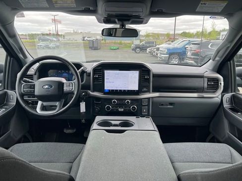 Used 2025 Ford F150 XLT w/ Equipment Group 301A Standard AWD/4WD image 14