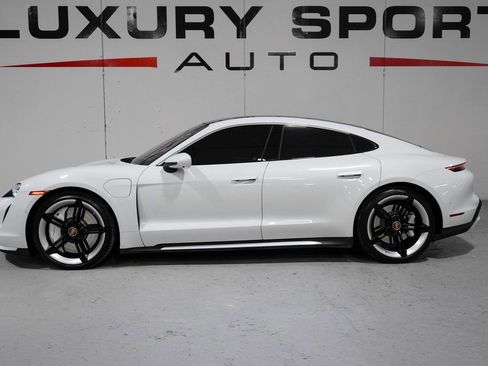 Used 2020 Porsche Taycan Turbo image 2