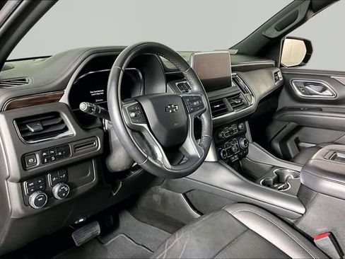 Used 2023 Chevrolet Tahoe Z71 AWD/4WD image 16