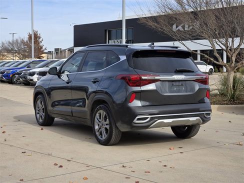 Certified 2023 Kia Seltos S image 3