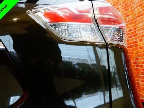 Used 2016 Nissan Rogue SL w/ SL Premium Package image 86