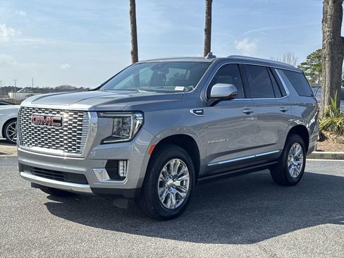 Used 2023 GMC Yukon Denali image 5