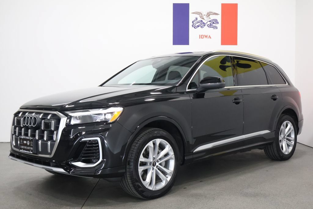 Used 2025 Audi Q7 3.0T Premium w/ Convenience Package AWD/4WD image 8