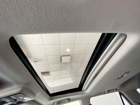 Used 2022 Toyota 4Runner Limited image 22