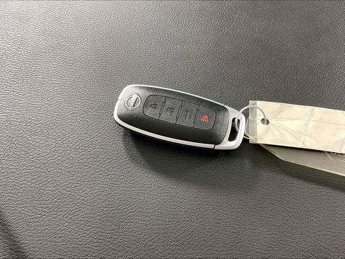 Used 2025 Nissan Versa SV w/ Trunk Package FWD image 14