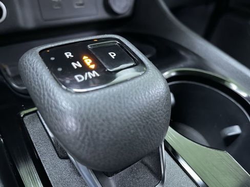 Used 2023 Nissan Rogue S image 24