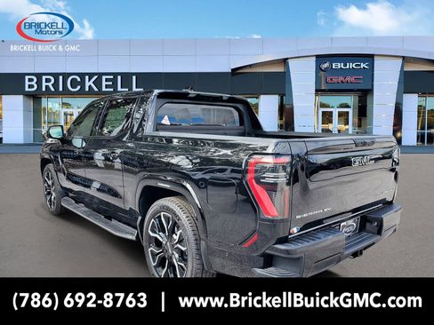 New 2025 GMC Sierra EV Denali image 4