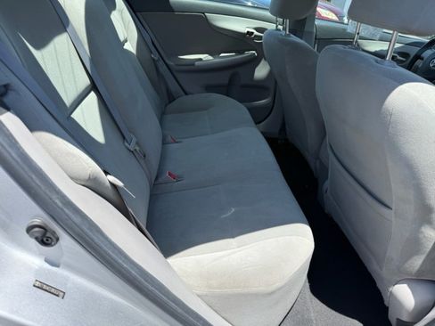 Used 2011 Toyota Corolla LE FWD image 17