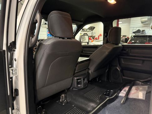 Used 2024 RAM 5500 Tradesman AWD/4WD image 33