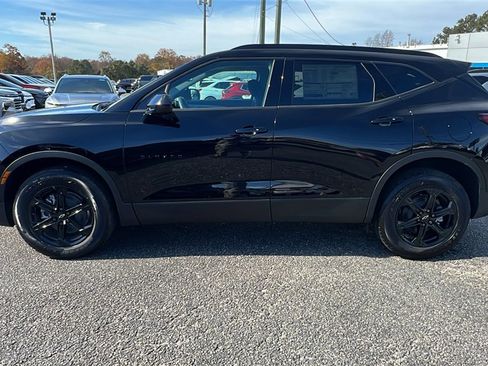New 2026 Chevrolet Blazer LT image 8