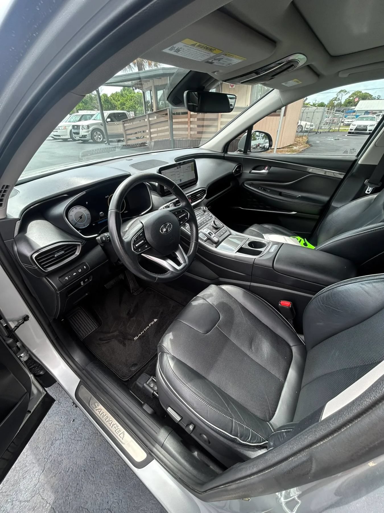 Used 2021 Hyundai Santa Fe SEL w/ Convenience + Premium Package FWD image 27