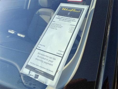 New 2026 Lincoln Nautilus Premier image 5