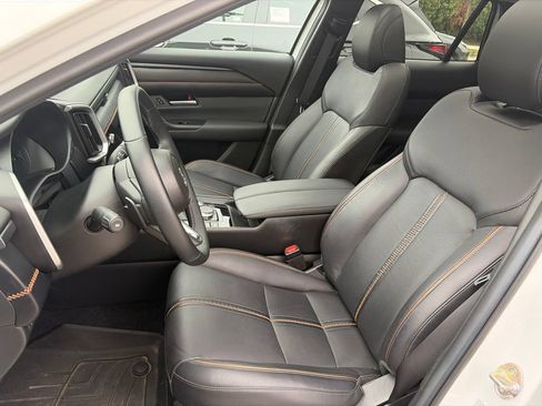 Used 2025 MAZDA CX-50 AWD 2.5 Turbo w/ Weather Package image 4