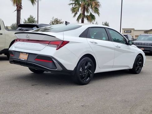 New 2026 Hyundai Elantra Sport FWD image 4