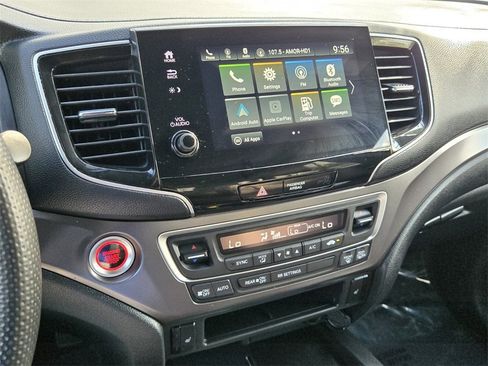 Certified 2025 Honda Passport EX-L image 21