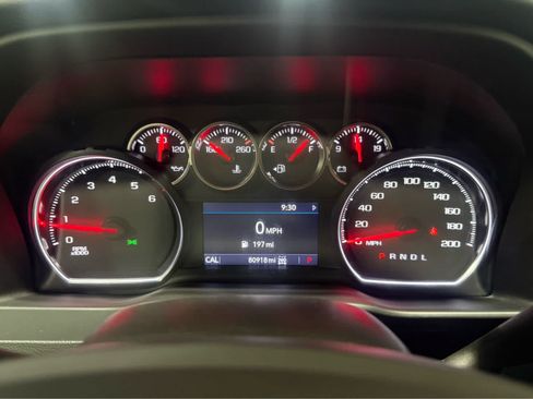 Used 2022 Chevrolet Silverado 1500 LT Trail Boss w/ Bed Protection Package AWD/4WD image 27