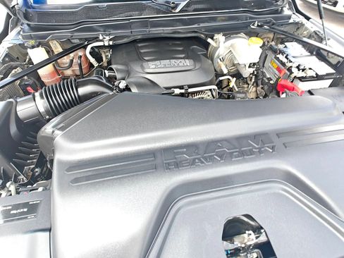 Used 2023 RAM 2500 Big Horn w/ Level 1 Equipment Group AWD/4WD image 39