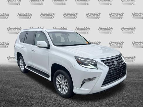 Used 2022 Lexus GX 460 Premium w/ Premium Package image 2