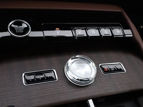 New 2026 Lincoln Navigator Reserve AWD/4WD image 28