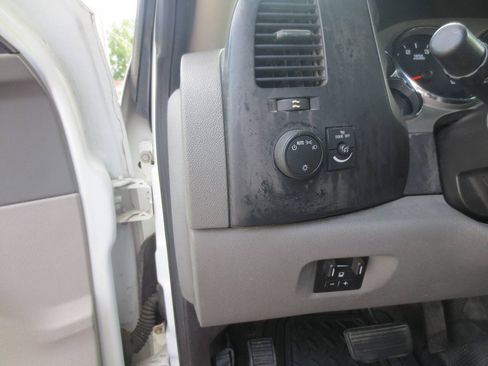 Used 2014 GMC Sierra 2500 W/T AWD/4WD image 14