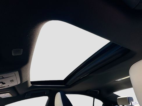 Used 2022 Lexus IS 350 F Sport image 19