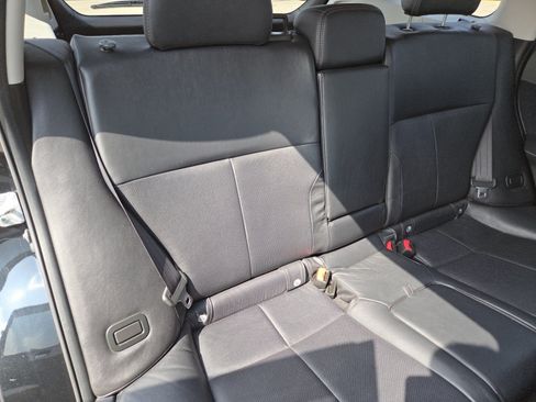 Used 2010 Subaru Forester 2.5X Limited AWD/4WD image 19