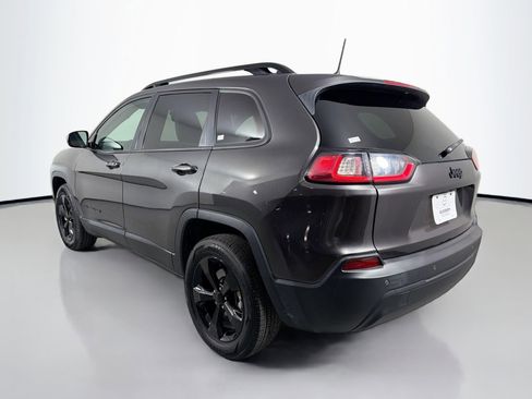 Used 2021 Jeep Cherokee Latitude Plus w/ Sun & Sound Group image 8