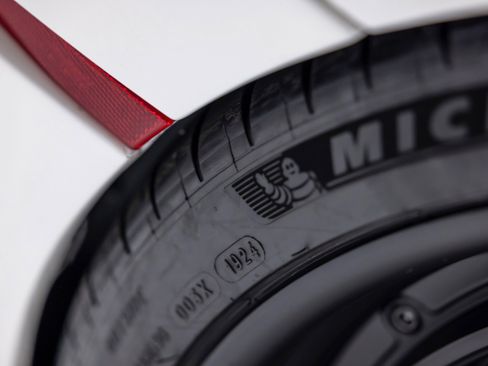 Used 2022 Lamborghini Huracan STO image 86