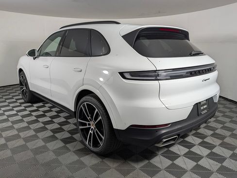 New 2026 Porsche Cayenne AWD/4WD image 3