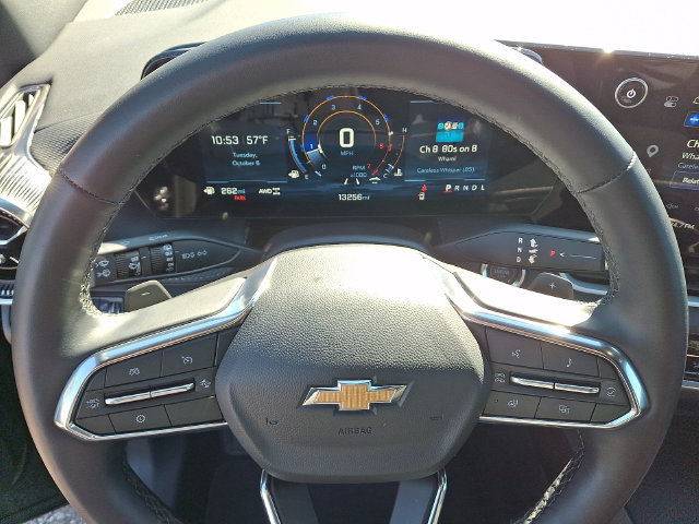 Used 2026 Chevrolet Equinox LT AWD/4WD image 4