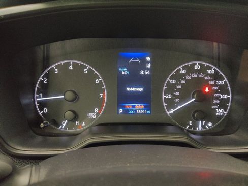 Used 2025 Toyota Corolla LE FWD image 23