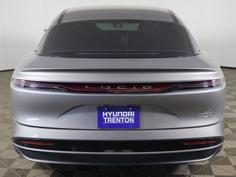 Used 2024 Lucid Air Touring AWD/4WD image 14