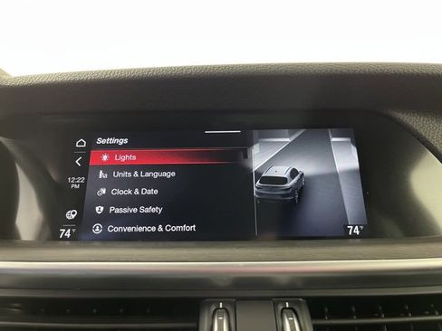 Used 2023 Alfa Romeo Stelvio Ti image 35