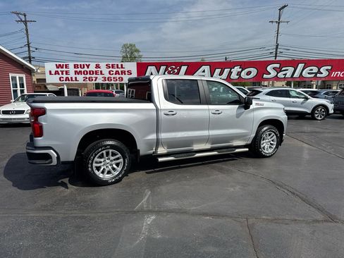 Used 2021 Chevrolet Silverado 1500 RST w/ Z71 Off-Road Package AWD/4WD image 1