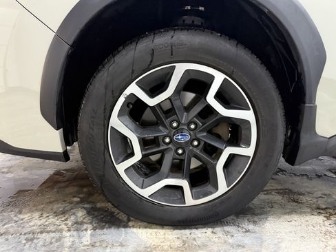 Used 2016 Subaru Crosstrek 2.0i Limited image 24